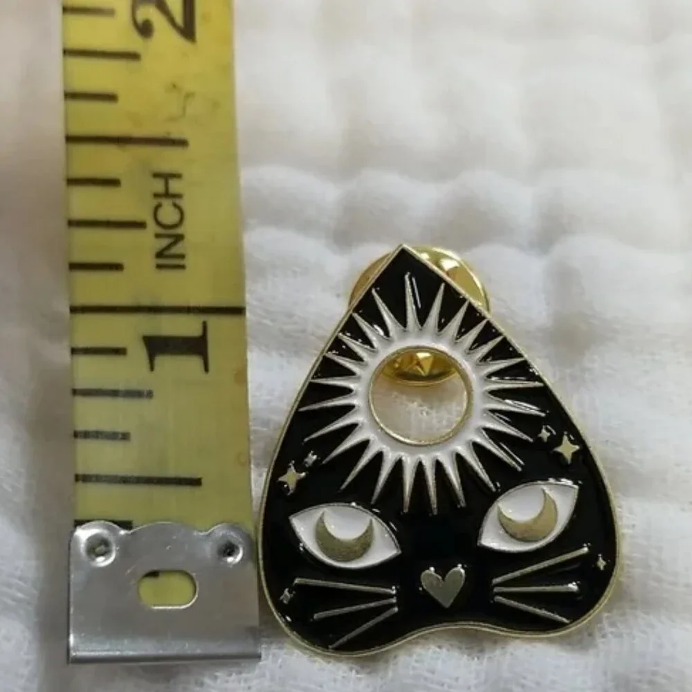 3 for $15/ 5 for $20 Pin-Ouija Cat
